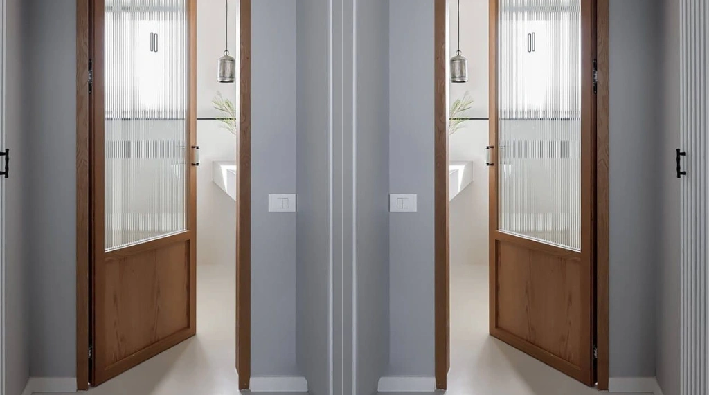 pintu kamar mandi mewah motif kayu